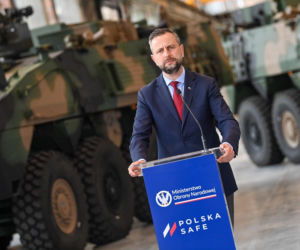 Kluczowe wozy wsparcia dla pancerniaków. Rosomak S.A. z kontraktami na blisko 900 mln zł w ramach SAFE