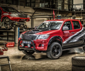 Toyota Hilux Racing Experience V8