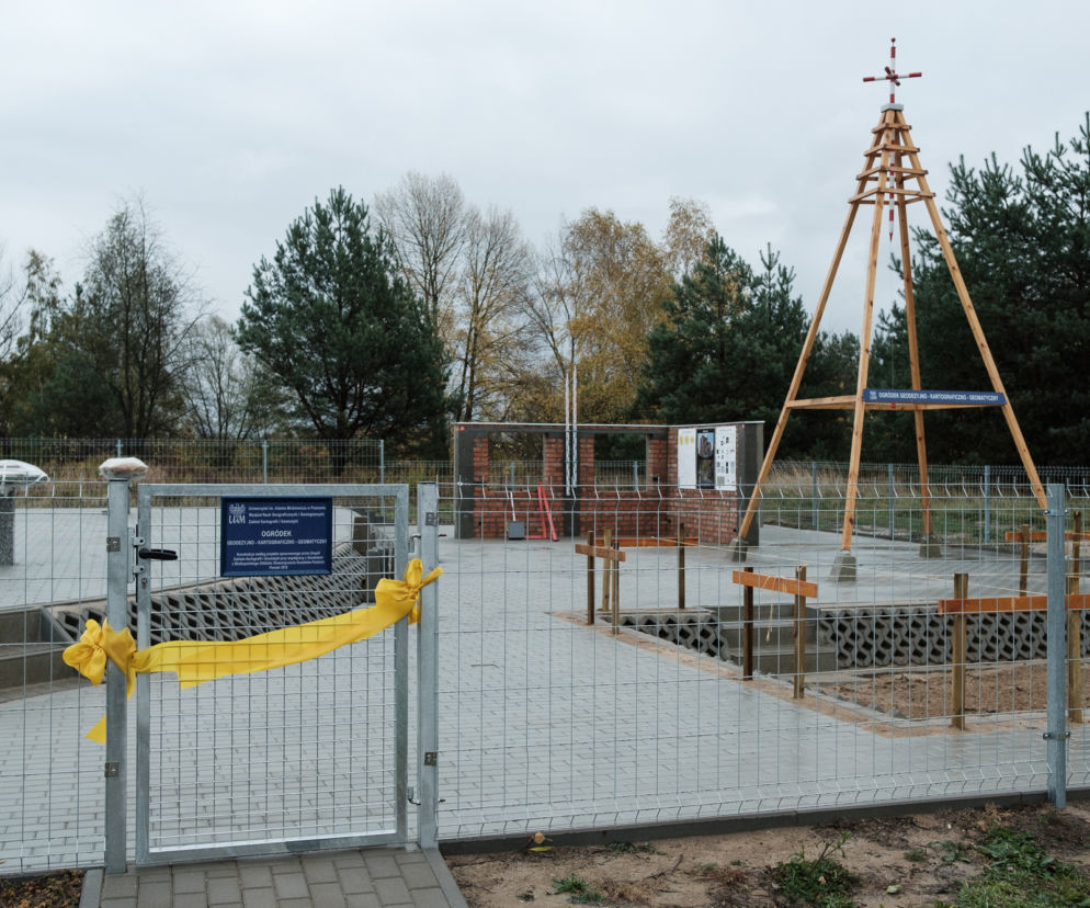 Ogórdek dla przyszłych geodetów i kartografów już działa