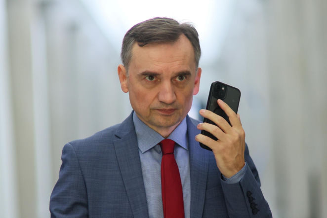 Polacy mają dość Ziobry w PiS? Miażdżący sondaż dla byłego ministra