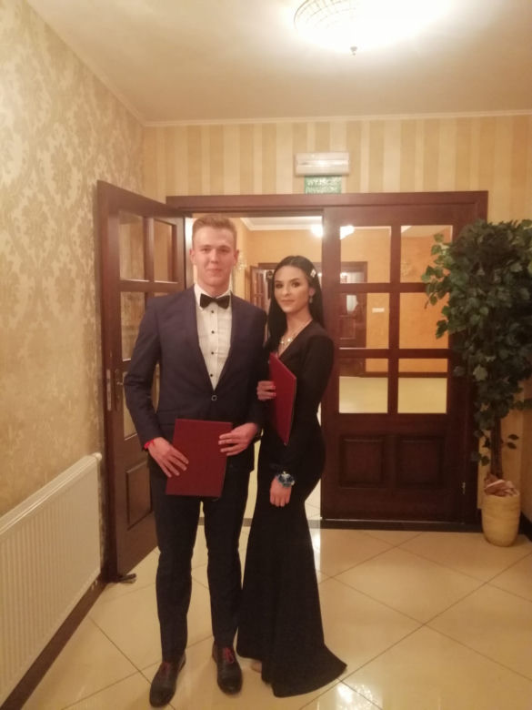 Studniówka 2020. V LO w Białymstoku w Dworku Tryumf 