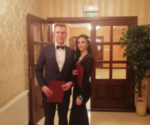 Studniówka 2020. V LO w Białymstoku w Dworku Tryumf 