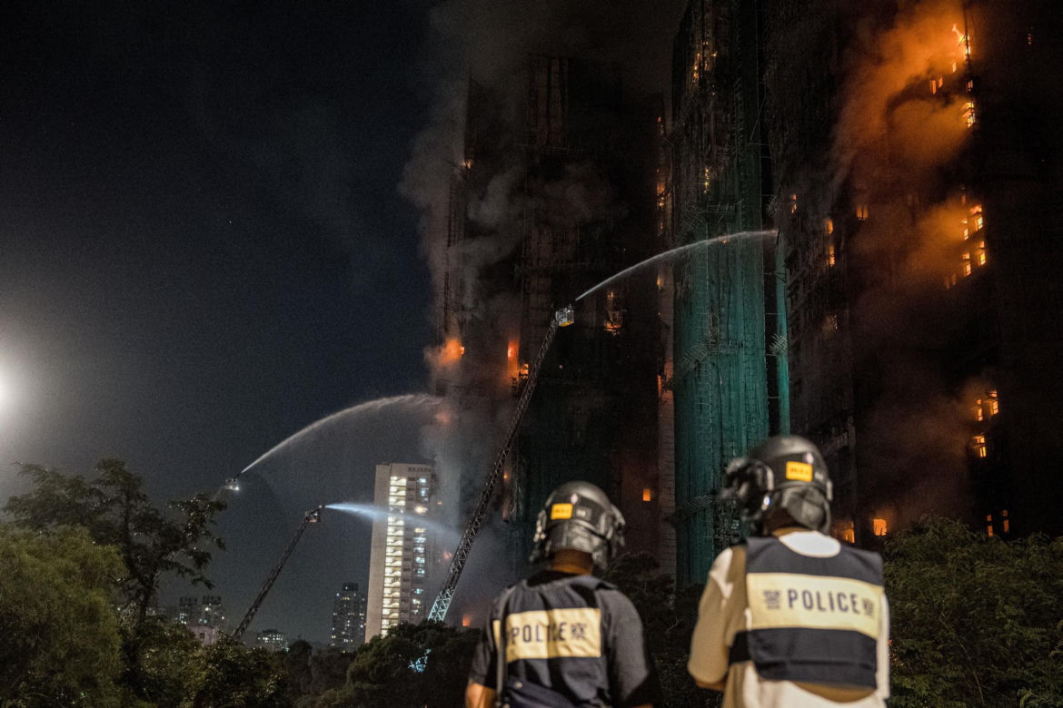 Hongkong / Pożar wieżowców. Liczba ofiar wzrosła już do 44.