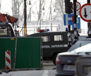 WARSZAWA: Niewybuch SPARALIŻOWAŁ centrum - ZDJĘCIA