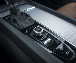 Volvo V60 D4 8AT Inscription