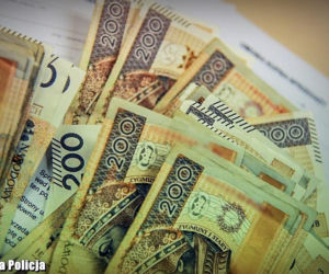 Senior usłyszał przez telefon przerażającą historię. Potem stracił oszczędności życia