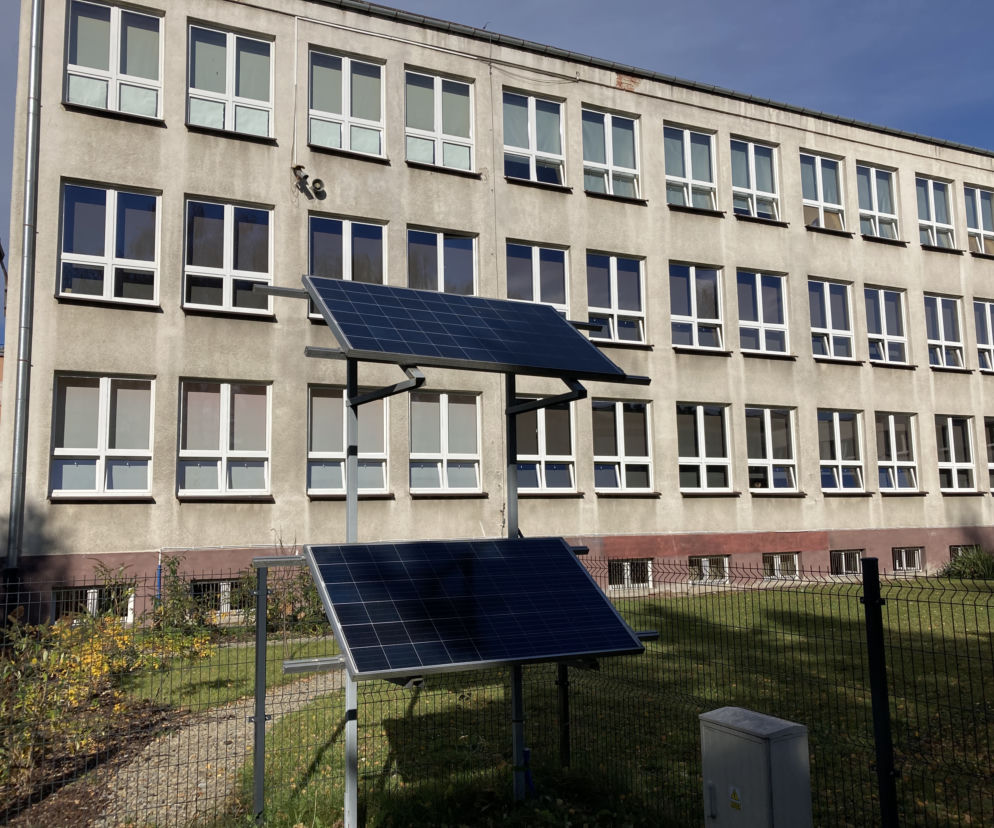 Panele fotowoltaiczne przy sądeckim Elektryku