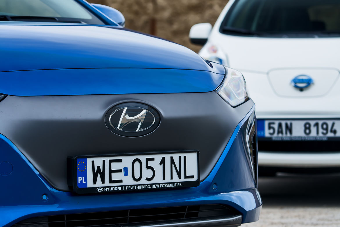 Hyundai IONIQ Electric vs. Nissan Leaf