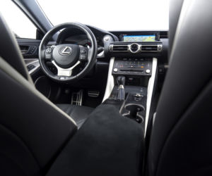Lexus RC F Carbon 5.0 V8 464 KM 