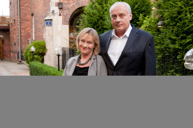 Julia: Anna Tomaszewska, Tadeusz huk
