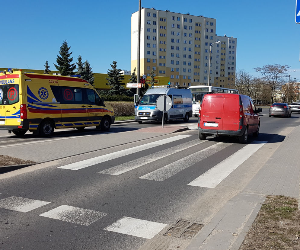 Potrącenie pieszej na ul. Dziewulskiego w Toruniu! Tydzień temu było podobnie...