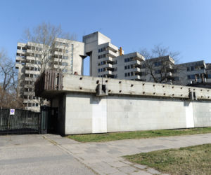 Zamalowali flagi Polski i Ukrainie w Szpiegowie. Tajemnicza akcja przy Sobieskiego 100