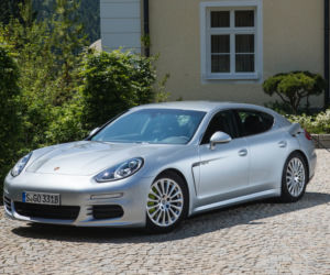 Porsche Panamera S-E Hybrid