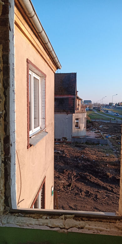 Wysiedlone domy na Krzekowie. W ich miejscu powstanie nowa ulica