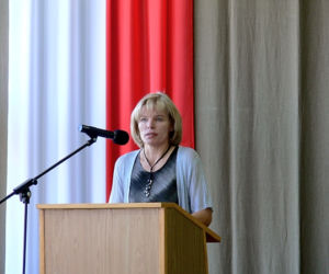 Wicedyrektor mgr Grażyna Dębowska