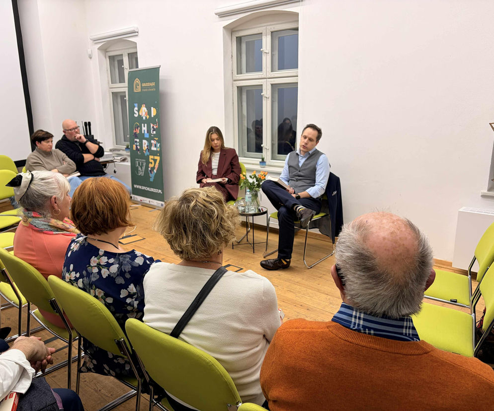 Spotkanie autorskie z Patrycjuszem Wyżgą. Zobacz zdjęcia 