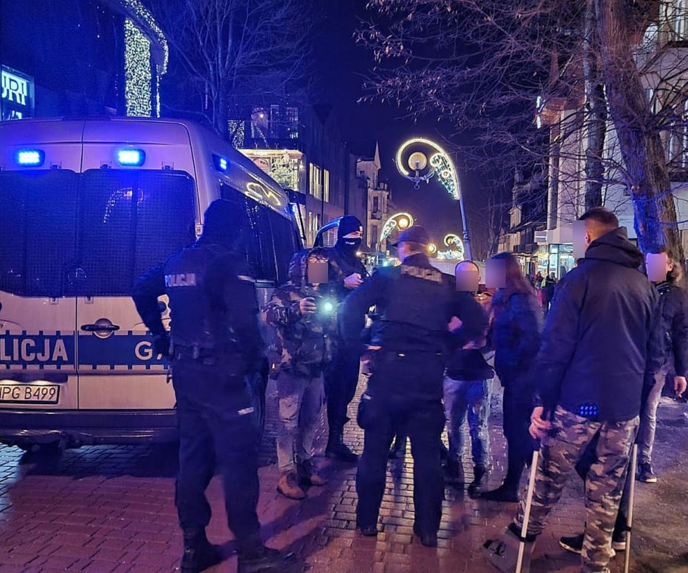 W Zakopanem ludzie mają gdzieś obostrzenia. Szwagier przyjeżdżaj, tu nie trzeba nosić maseczek!