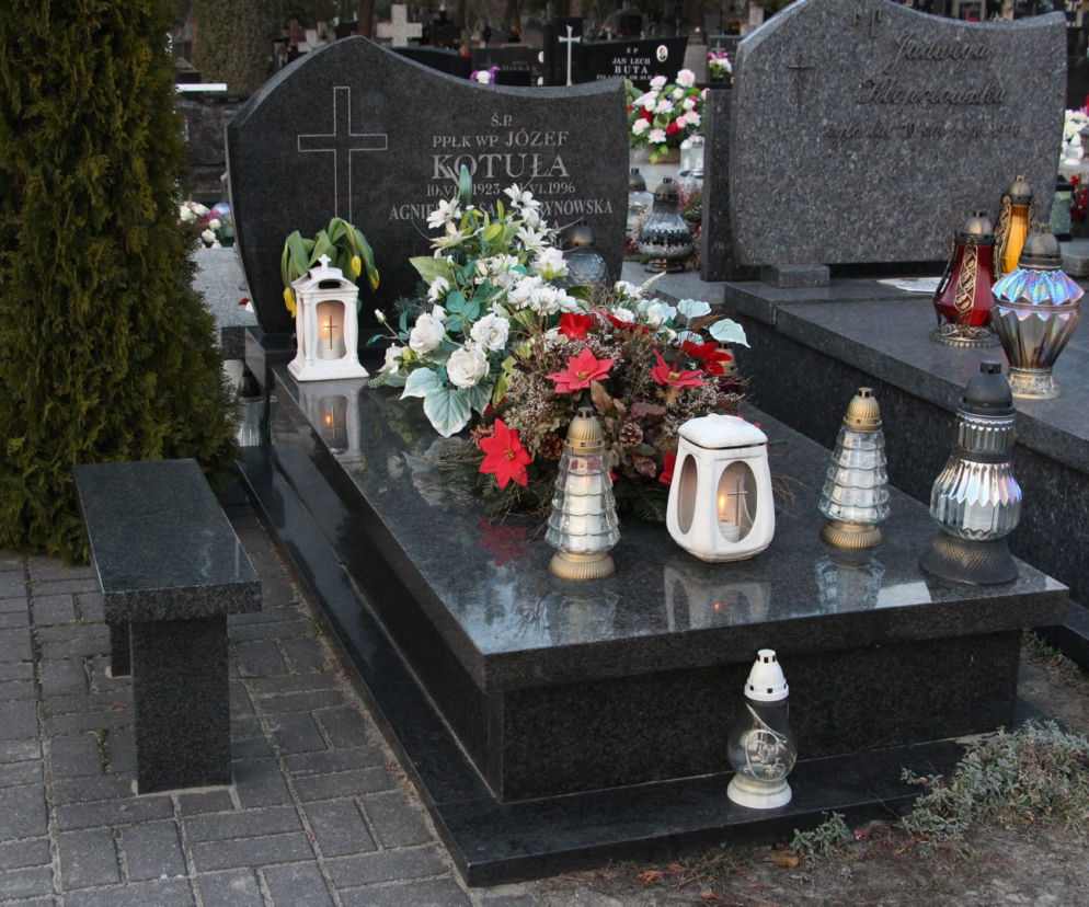 Grób Agnieszki Kotulanki