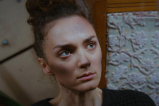 Dziedzictwo, odcinek 904: Nana przeżywa piekło w domu Poyraza. Niespodziewanie Poyraz odkrywa prawdę