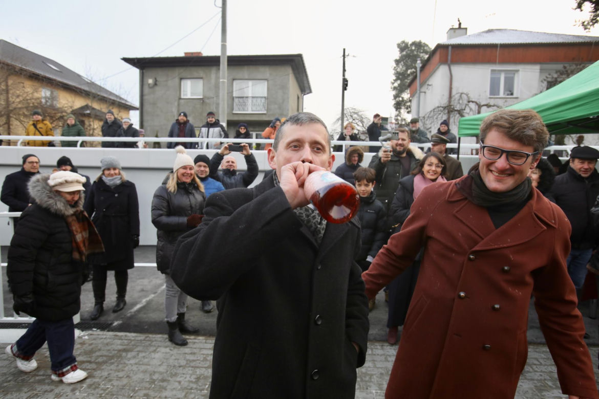 Niedawno otworzyli i już musieli zamknąć. Tunel w Sulejówku uszkodzony, ogromne utrudnienia