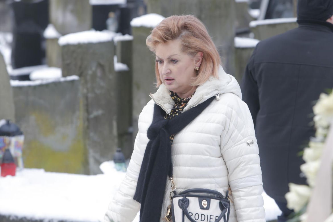 Pogrzeb Eweliny Ślotały. Rodzina i przyjaciele pożegnali pisarkę