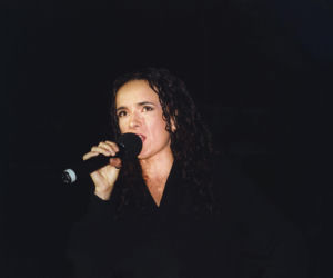 Kasia Kowalska kiedyś i dziś. Zobaczcie, jak na przestrzeni lat zmieniała się ikona polskiego rocka