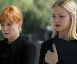 M jak miłość odcinek 1313, Joasia (Barbara Kurdej-Szatan), Agnieszka (Magdalena Walach)