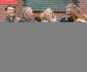 Pierwsza miłość. Sabina (Urszula Dębska), Natan (Krzysztof Kwiatkowski), Grażyna (Grażyna Wolszczak), Karol Weksler (Karol Strasburger), Grzegorz (Jan Jankowski)