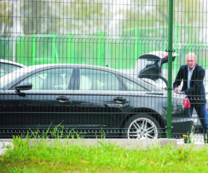 Franciszek Smuda / trener Wisła Kraków / Audi A6