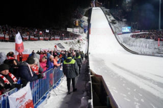 Wielkie skakanie w Wiśle-Malince. Zmiany w komunikacji