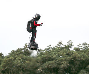 Franky Zapata przeleciał nad kanałem La Manche 