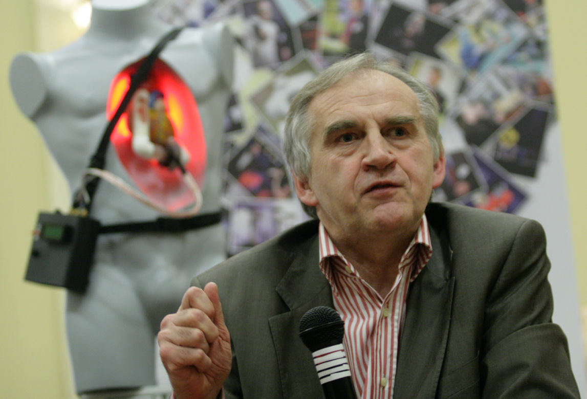 Profesor Marian Zembala
