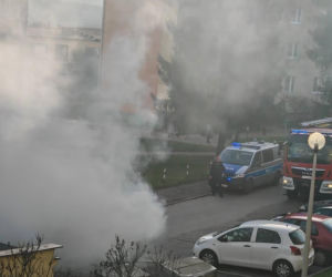 Pożar samochodu na ulicy Górnej w Starachowicach