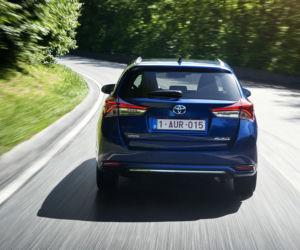 2015 Toyota Auris Touring Sports facelifting
