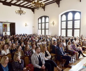 Olsztyn. Pożegnanie pierwszego rocznika międzynarodowej matury w I Liceum Ogólnokształcącym [ZDJĘCIA]