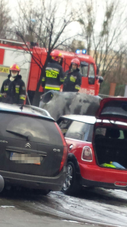 Pożar aut na Gocławiu