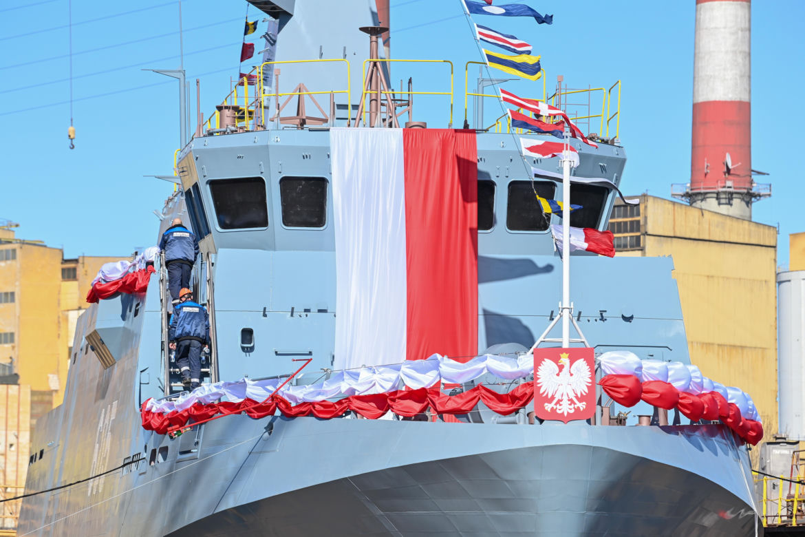 Przyszły ORP Rybitwa. Ochrzczono i zwodowano nowoczesny niszczyciel min 
