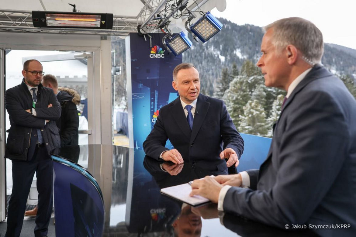 Andrzej Duda rządzi w Davos