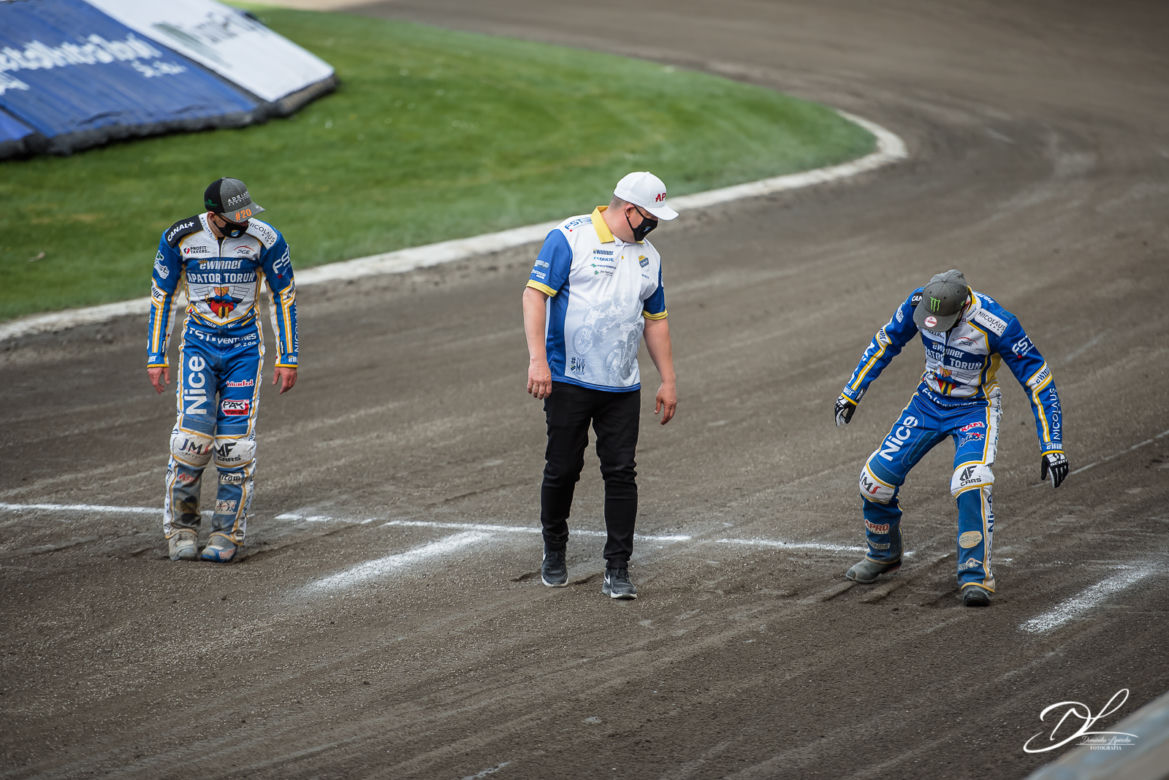 Powrót kibiców na Motoarenę. Tak fani przeżywali mecz Apatora Toruń z Włókniarzem Częstochowa