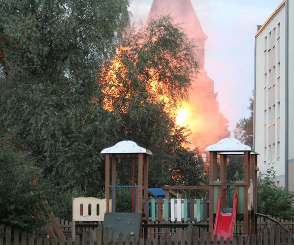 Tragiczny pożar plebanii w Nowym Stawie