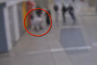 16-latek brutalnie zaatakowany na stacji metra w Warszawie