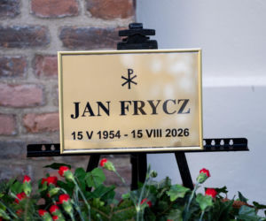 Jan Frycz, tak wygląda jego grób