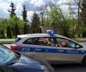 Szczecińscy policjanci umilili urodziny 12-letniej Ani