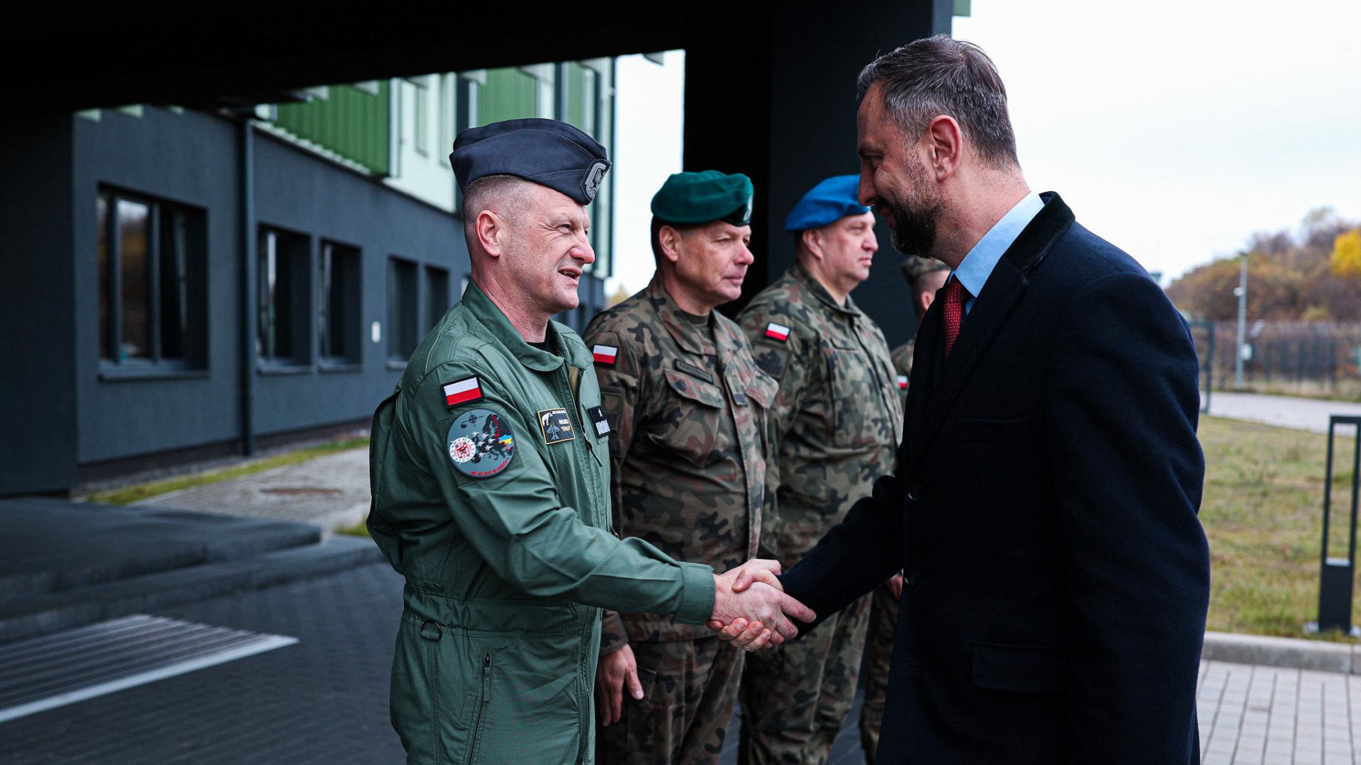 Szef MON w 12. BBSP w Mirosławcu