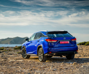 Lexus RX lifting 2020