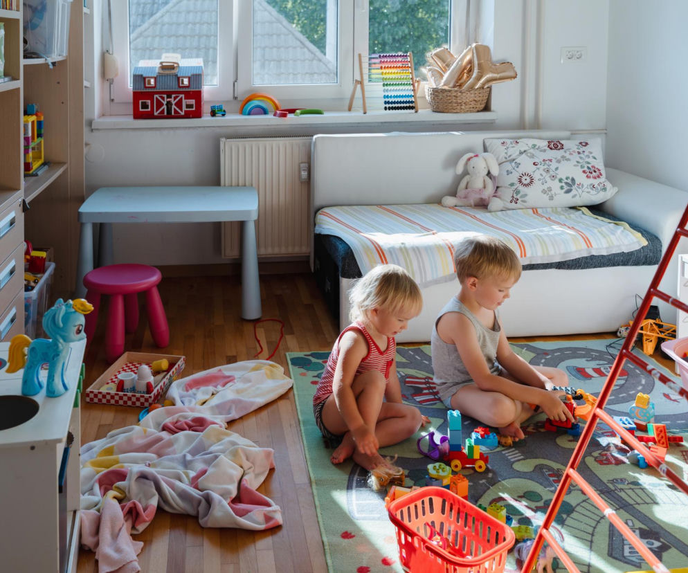 Idealny porządek przy dziecku? Eksperci: to prosta droga do wypalenia