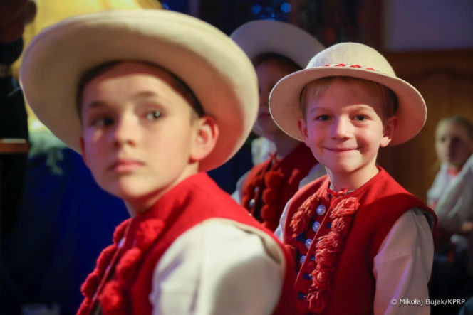 Prezydent Karol Nawrocki na góralskim koncercie w Koniakowie. Czas na moment się zatrzymał