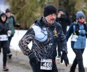 Wystrzał startera zamiast szampana. Tłumy powitały Nowy Rok na XX Śląskim Maratonie Noworocznym Cyborg