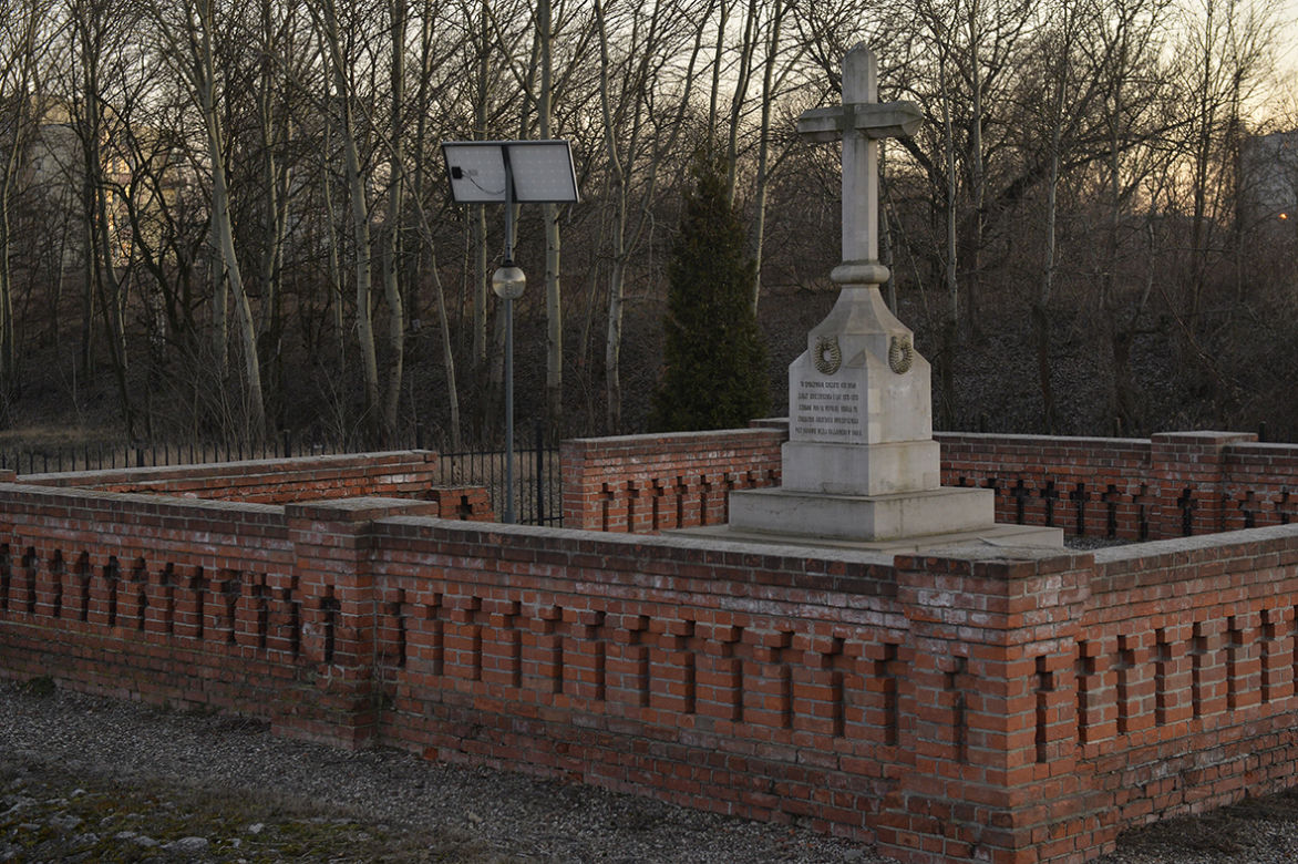 Cmentarz choleryczny w Warszawie