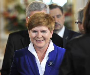 Beata Szydło? czy Elżbieta Witek? Kogo wybierze Prezes?